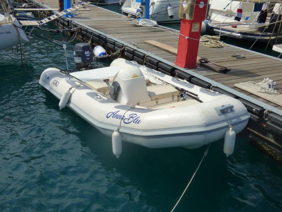 מלון פורטו ונרה Yachtannablu מראה חיצוני תמונה